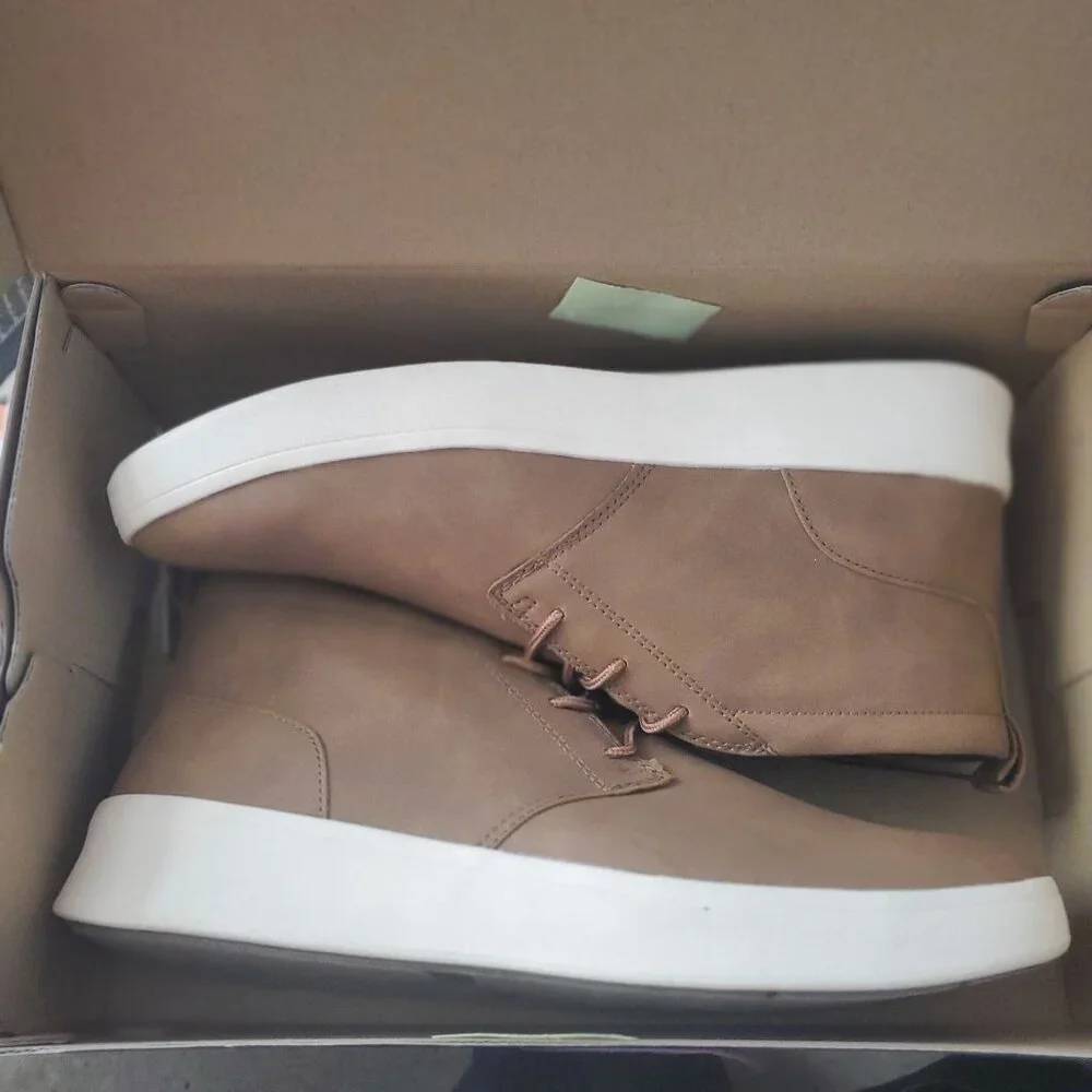 IZOD Palmer Men's 11 Chukka Boots Brown Leather Round Toe Lace-up Shoes Sneaker